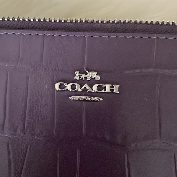 Nolita 19 in Embossed Croc - Picture 3 of 7